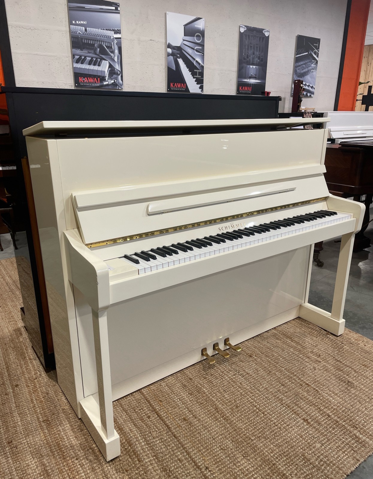 Acheter un piano Grotrian-Steinweg près de Loudéac