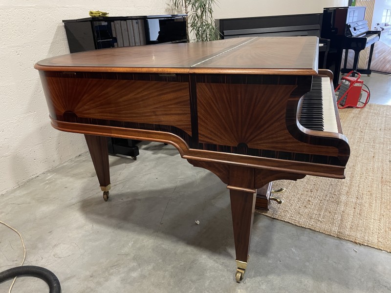 Acheter piano quart de queue occasion sur le bon coin près de Rennes ?