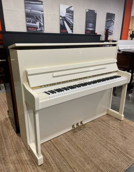 Acheter un piano droit d'occasion de marque proche de Pontivy en Bretagne