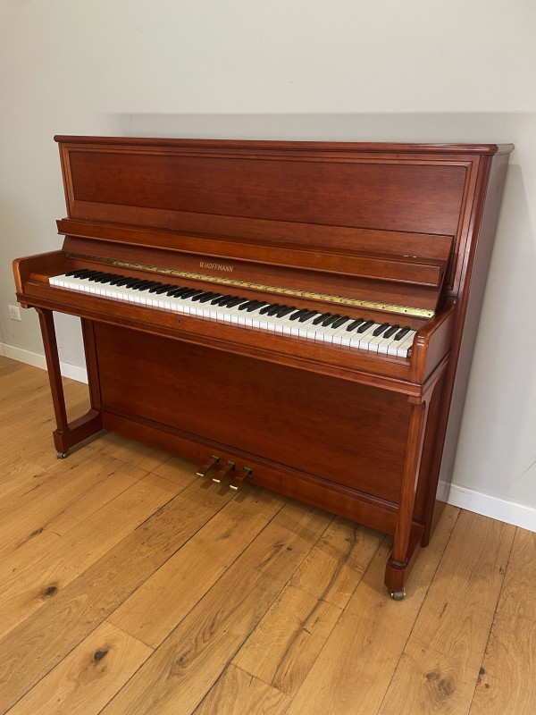 piano d'occasion W. HOFFMANN en Bretagne