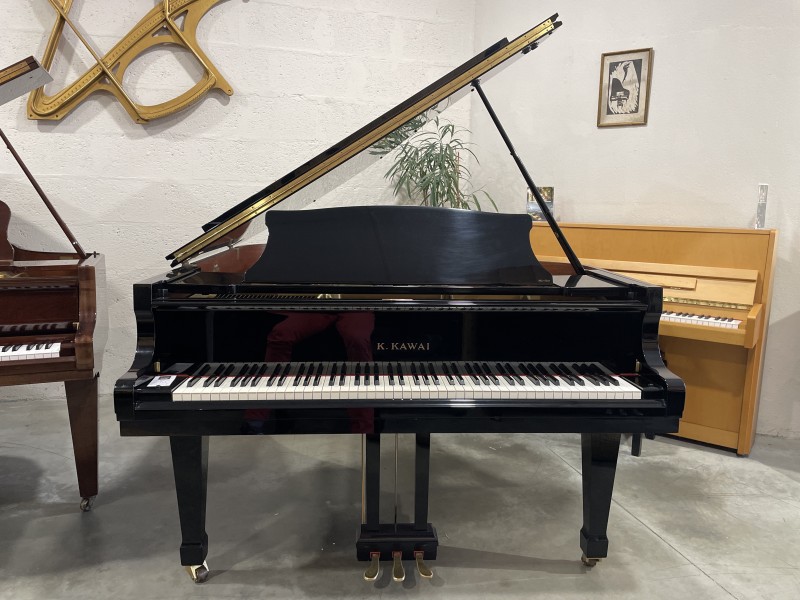 Piano KAWAI RX2 sur Nantes et la région Bretagne