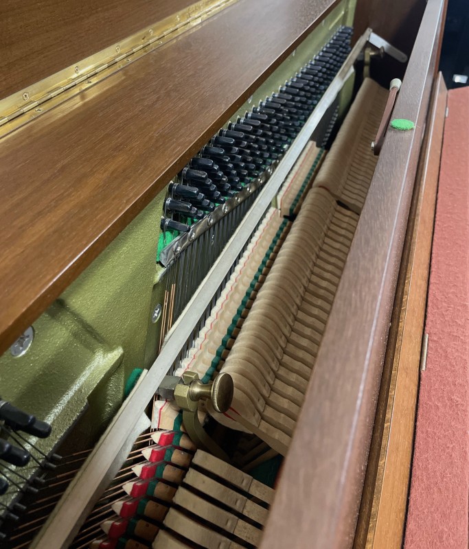 Vente de piano Européen d’occasion Nordiska en IIle et Vilaine