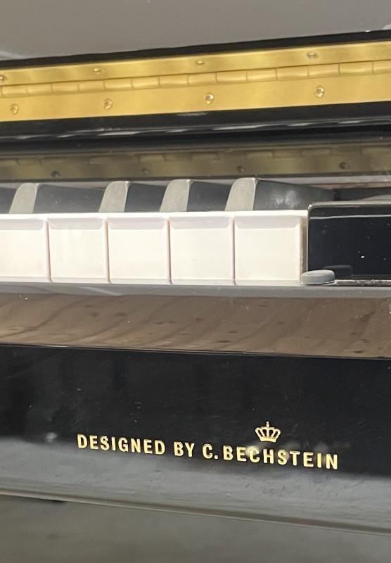 Vente d'un piano droit ZIMMERMANN S4, marque fabriqué par le groupe C.BECHSTEIN